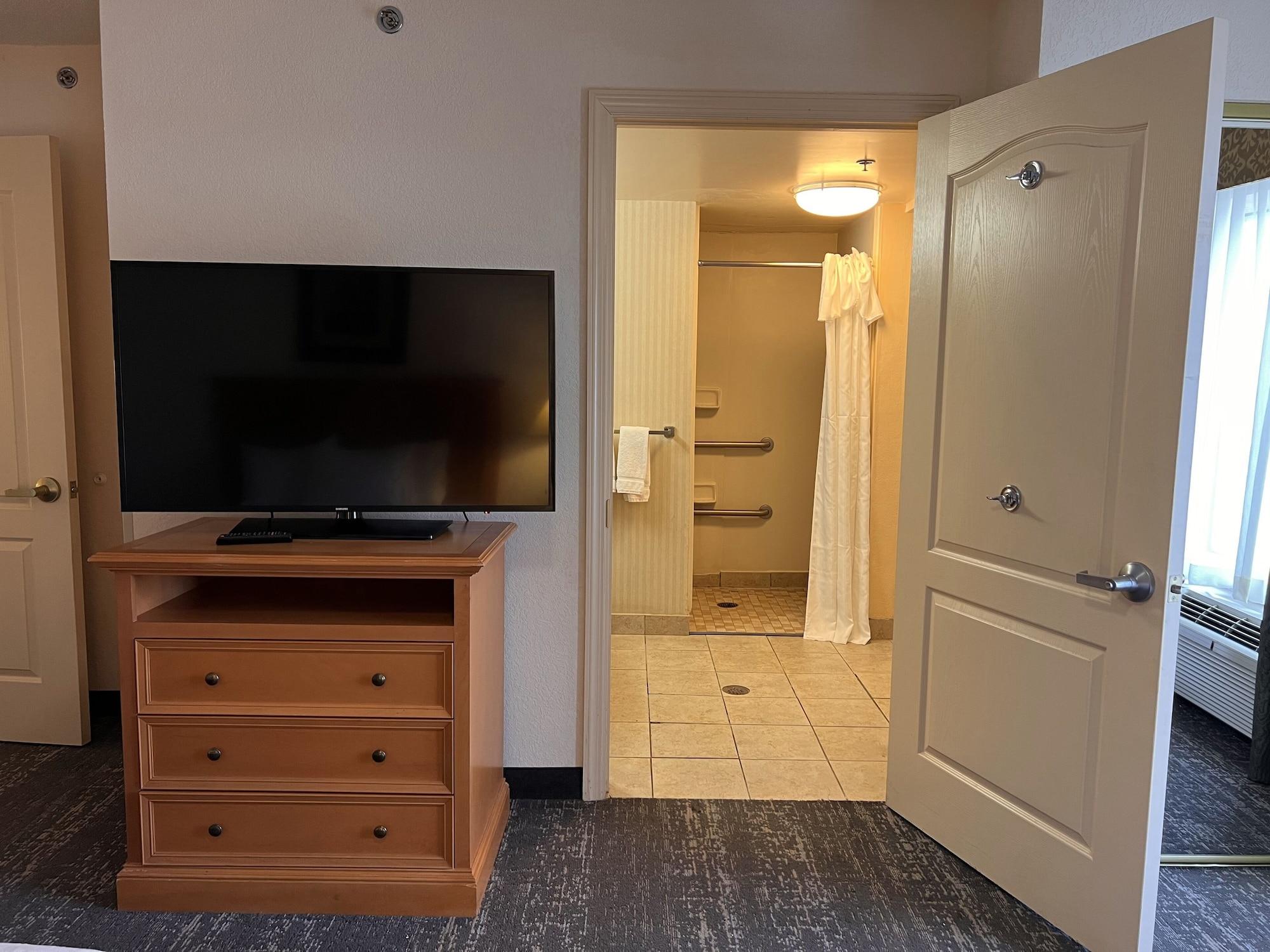 Hyatt House Colorado Springs Airport 호텔 외부 사진