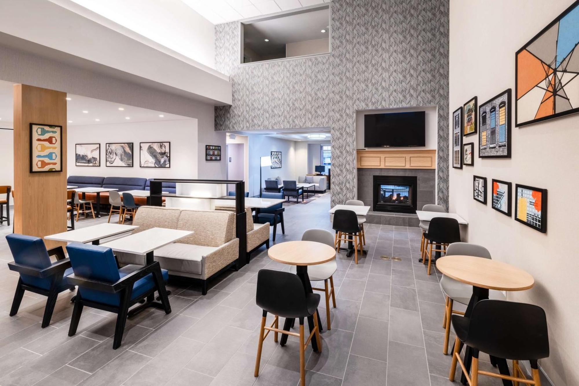 Hyatt House Colorado Springs Airport 호텔 외부 사진