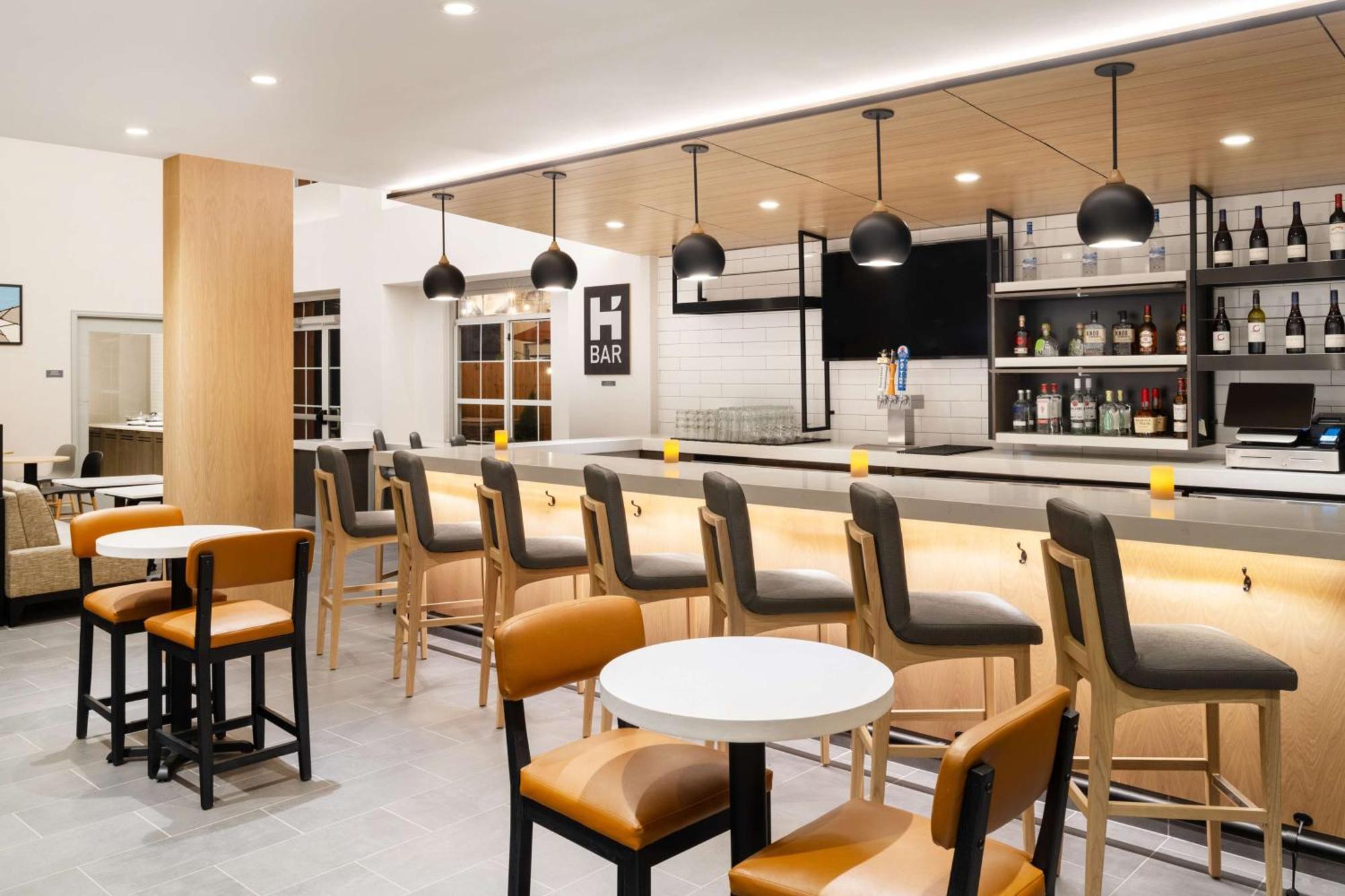 Hyatt House Colorado Springs Airport 호텔 외부 사진