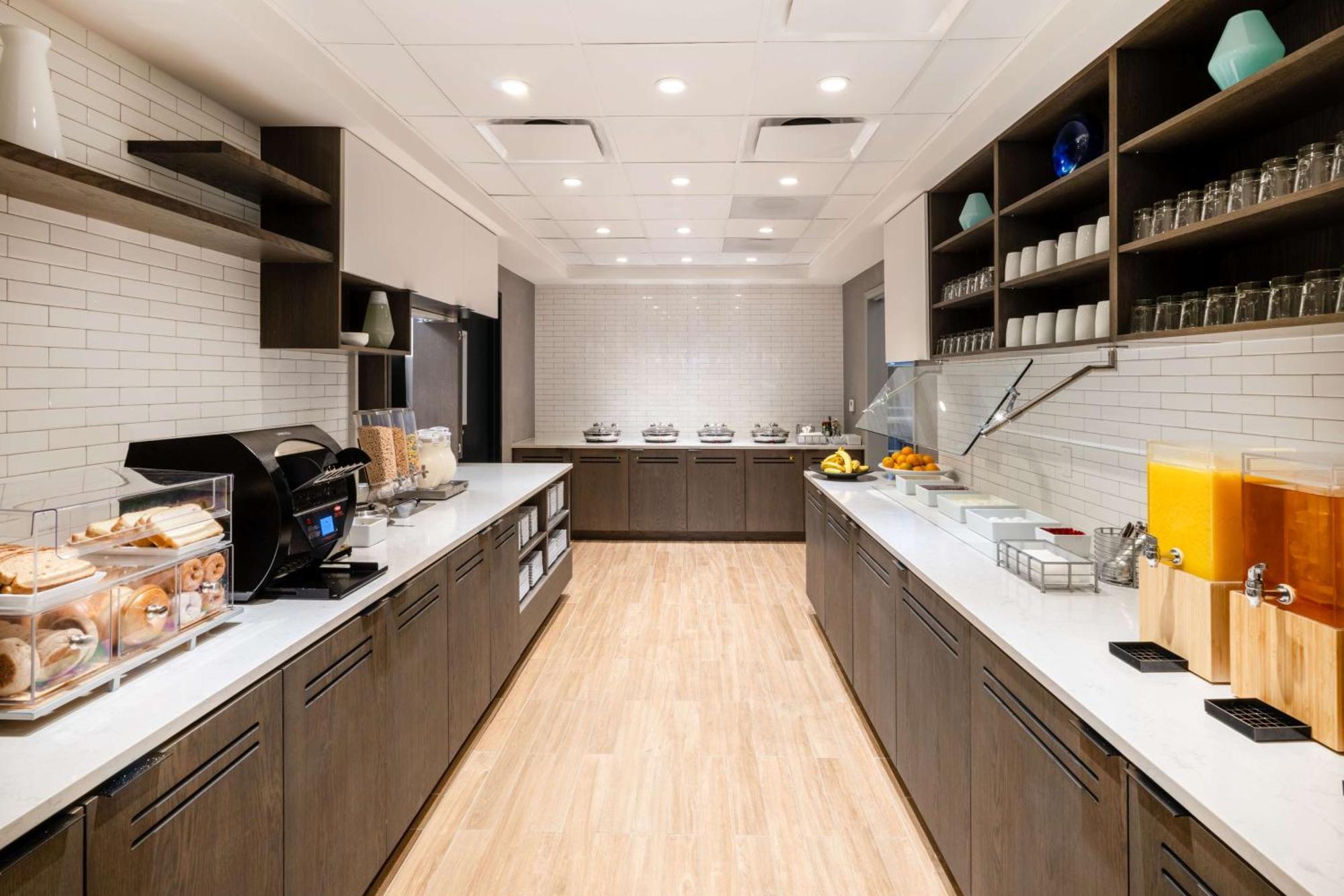 Hyatt House Colorado Springs Airport 호텔 외부 사진