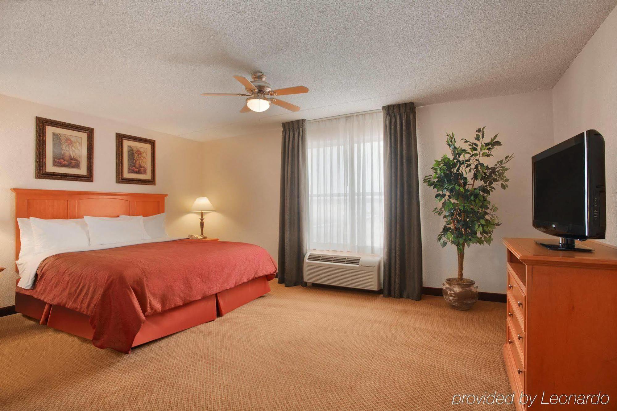 Hyatt House Colorado Springs Airport 호텔 외부 사진